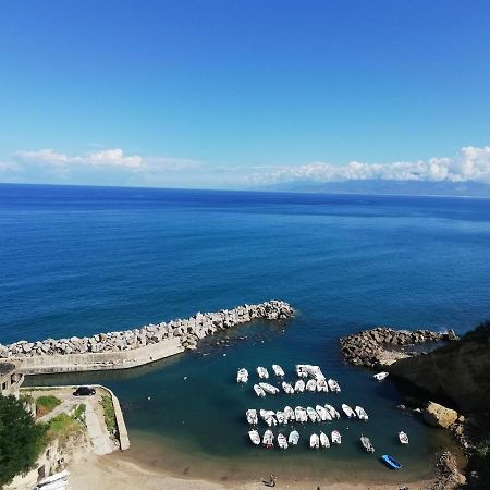 La Porta Sul Mare Apartment ปิซโซ ภายนอก รูปภาพ
