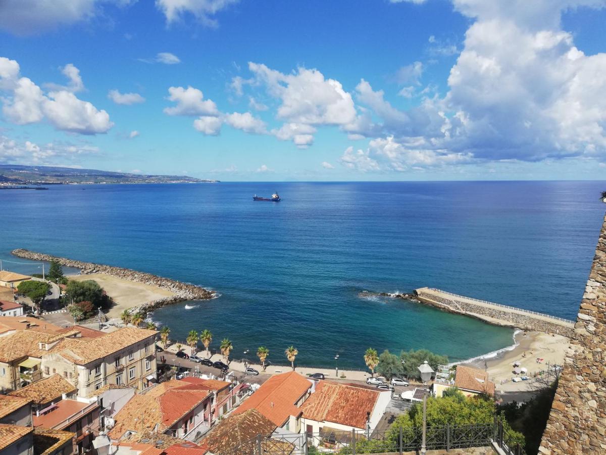 La Porta Sul Mare Apartment ปิซโซ ภายนอก รูปภาพ