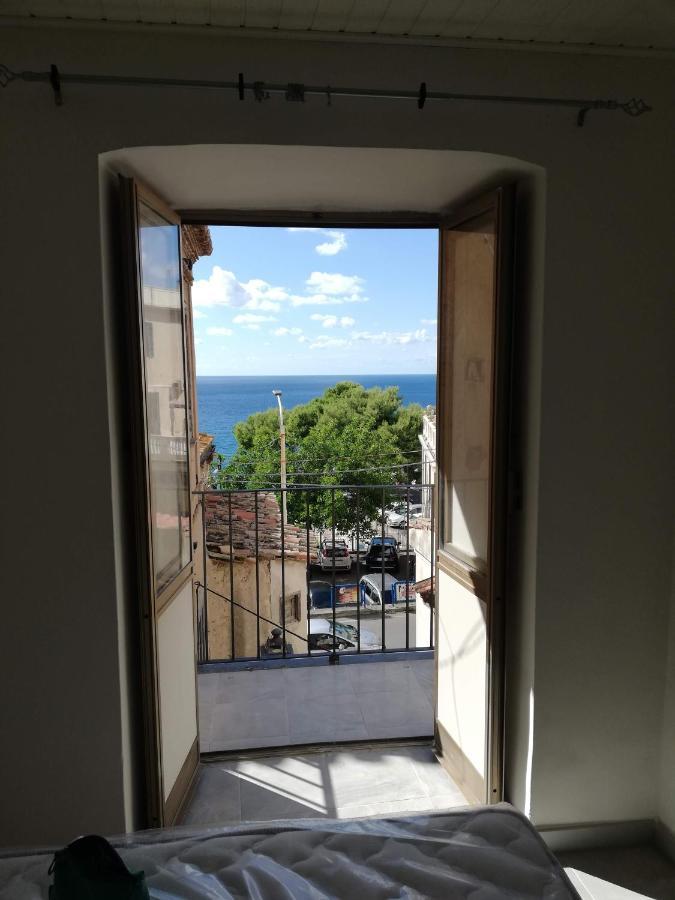 La Porta Sul Mare Apartment ปิซโซ ภายนอก รูปภาพ